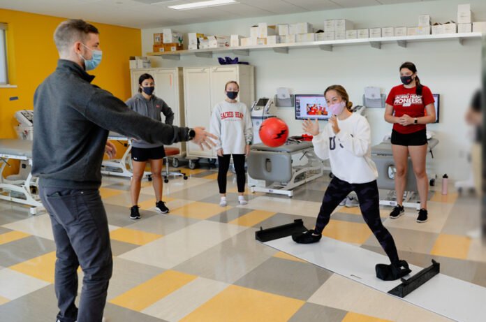 Behind the Scenes: The Science of Sports Training and Conditioning at article-reviews