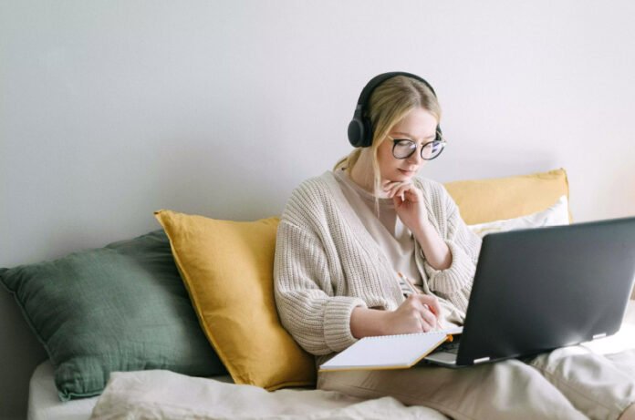 Digital Detox: Reconnecting with the Real World in a Hyperconnected Age at article-reviews