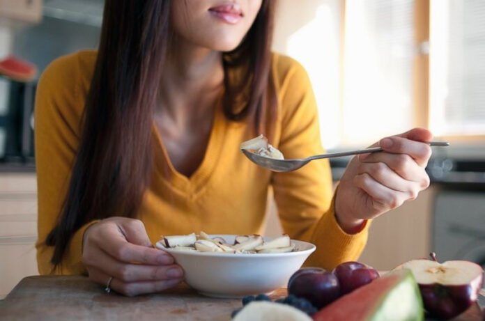 Nutrition Myths Debunked: Separating Fact from Fiction at article-reviews