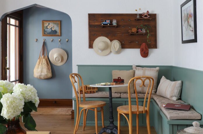 Organizing Your Space: Decluttering and Simplifying Your Home At Article Reviews